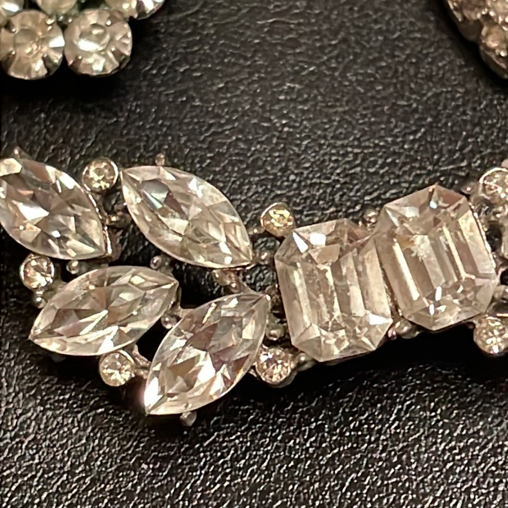 Vintage Rhinestone set - Picture 2 of 9